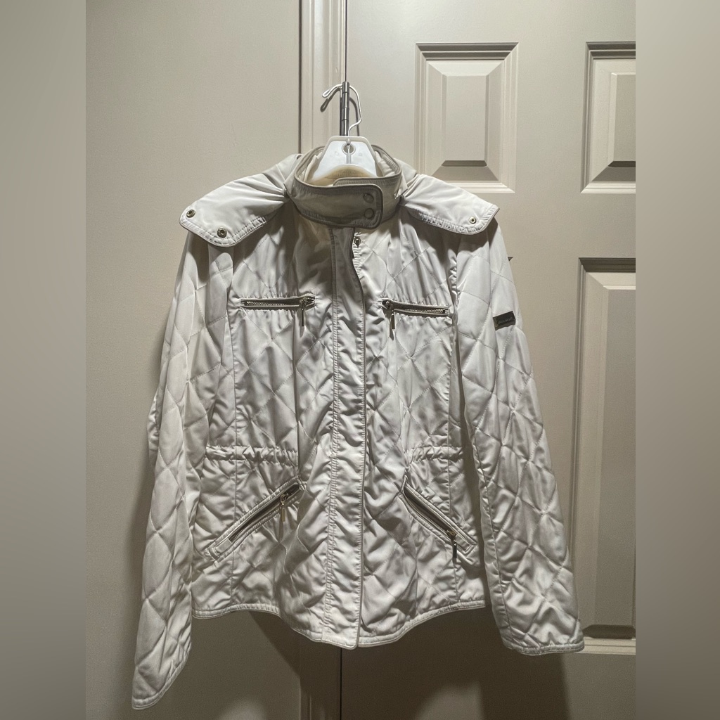 Woman’s Light Jacket